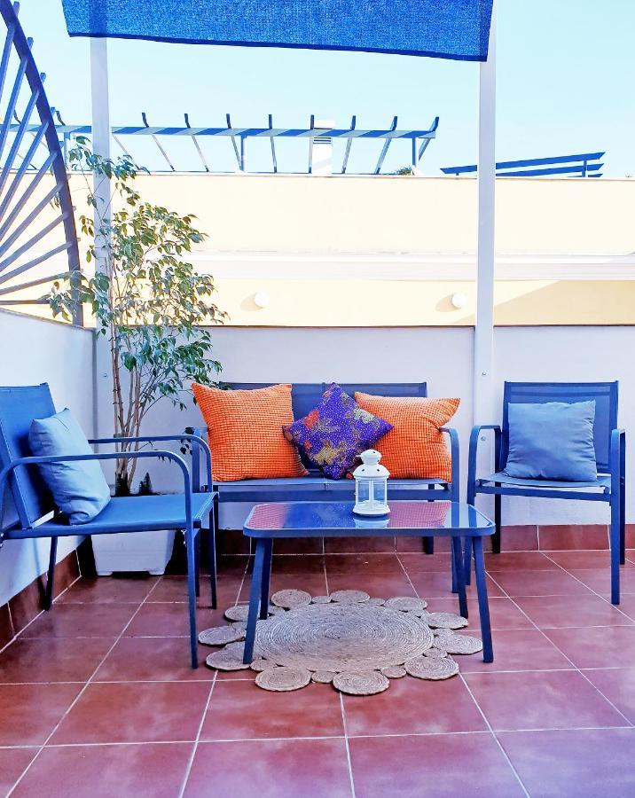 Atico Con Terraza Privada Apartment Seville Luaran gambar